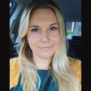 Meet your Posher, Shelby